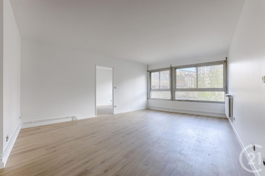 Vente appartement 4 pièces 107.4 m² à Paris 15ème (75015), 830 000 €