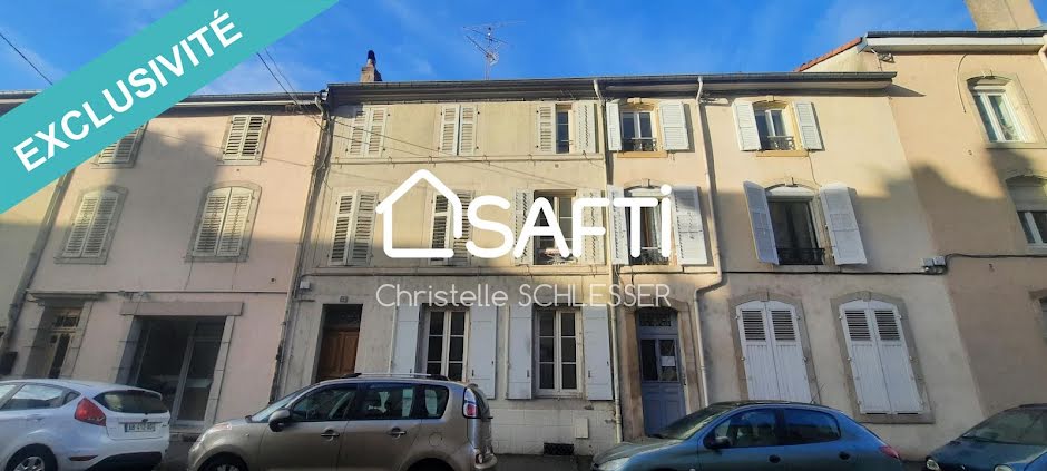 Vente maison  169 m² à Luneville (54300), 119 000 €