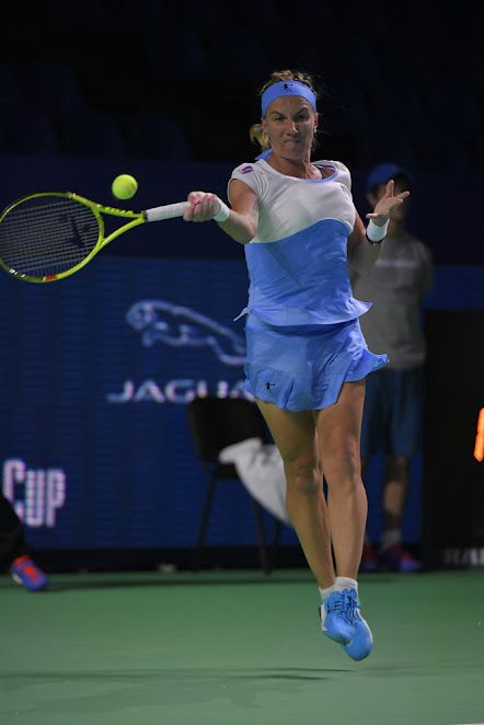 SVETLANA KUZNETSOVA 2 - Página 6 DxG-PfDeZuE6u1waoIZOlw0CLXi44-zYlzFzAbl7HCr5_i5daA5TXyv-B2kO8mvJqDihK8PdwQpdsQ=w442-h662-no