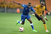 Siphesihle Ndlovu of SuperSport United and Sifiso Hlanti of Kaizer Chiefs during the DStv Premiership match between Kaizer Chiefs and SuperSport United.