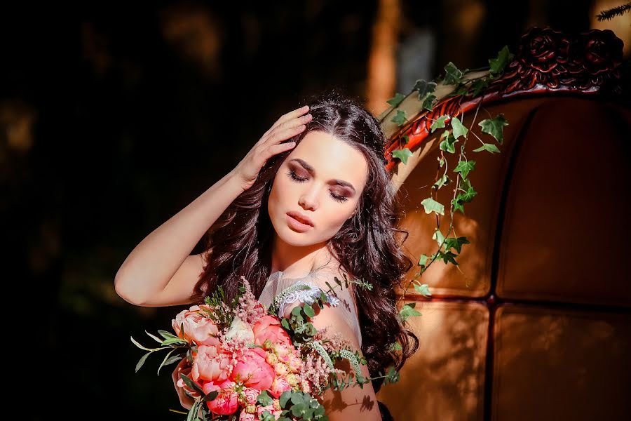 Wedding photographer Yuliya Fedosova (feya83). Photo of 20 May 2015