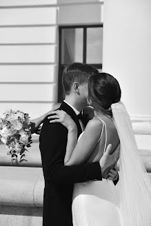 Fotografo di matrimoni Aleksandra Lobashova (lobashova). Foto del 21 dicembre 2022