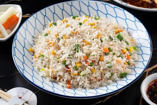 Vegetable Burnt Garlic Fried Rice (Mc)