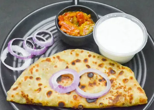 Special Aloo Pyaz Paratha