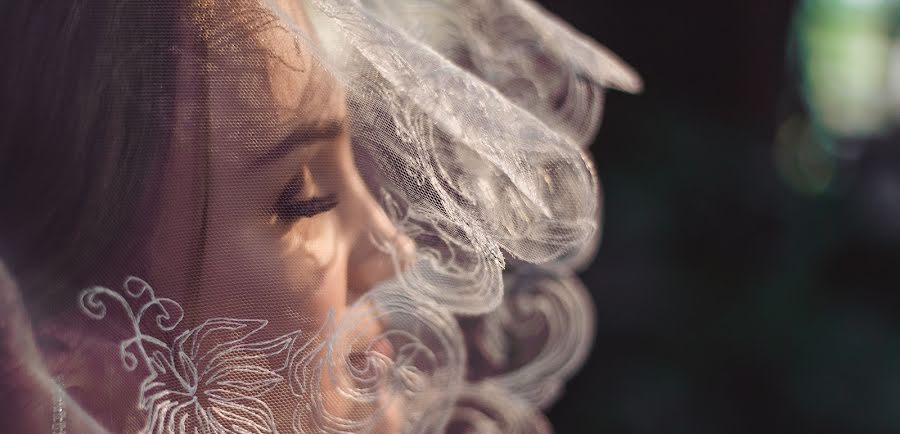 Wedding photographer Anatoliy Atrashkevich (atrashkevich). Photo of 29 January 2017