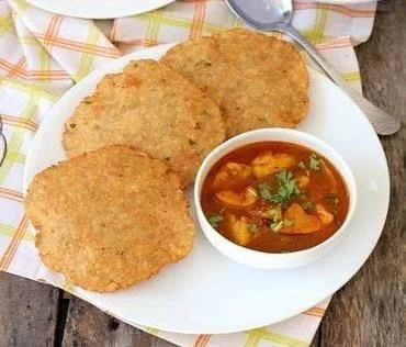 Halwa Puri (4 Pcs) Aloo Sabji