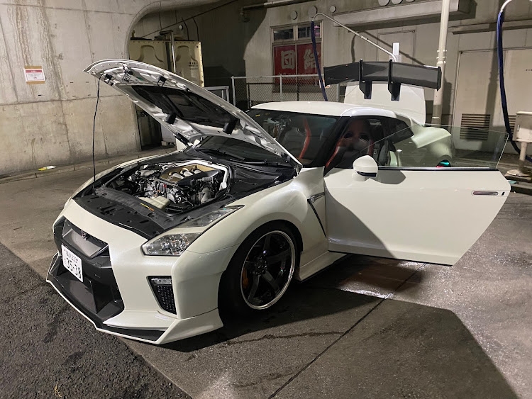 NISSAN GT-Rの義足のぼんさんが投稿したカスタム事例の投稿画像2枚目