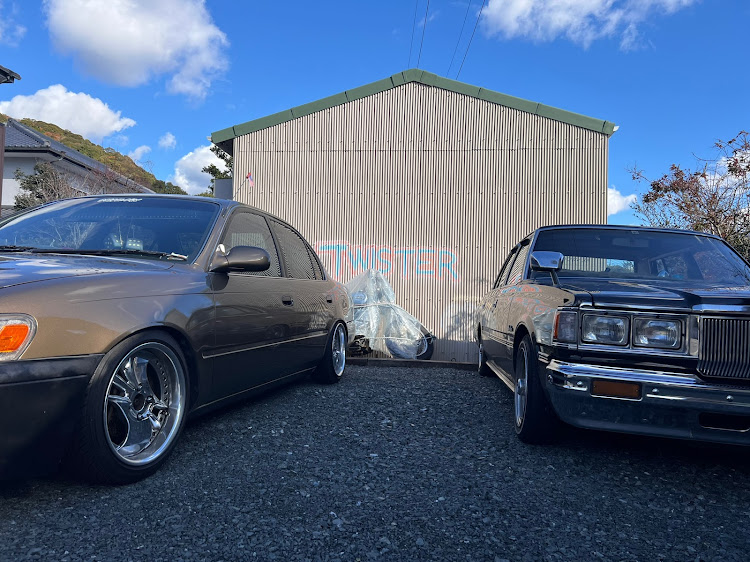 クラウンセダンの洗車・DIY・ae100・鬼クラに関するカスタム事例の投稿画像1枚目