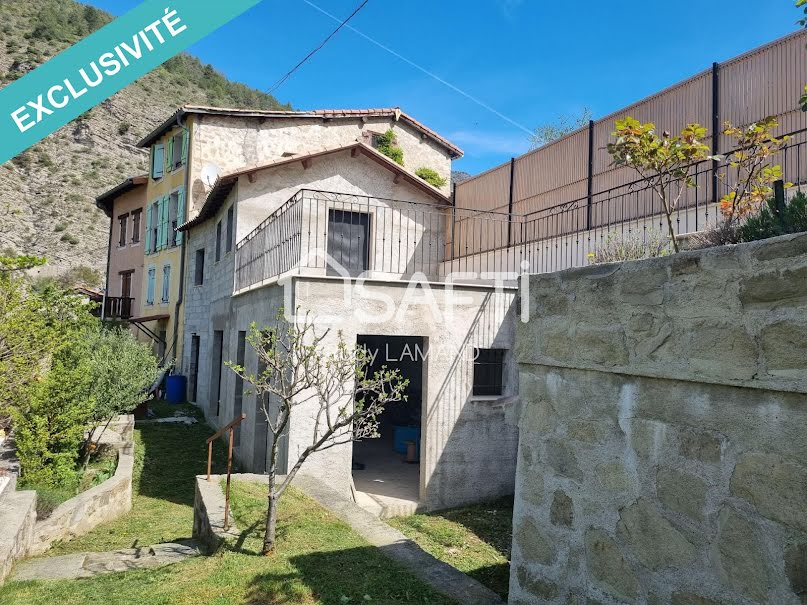 Vente maison 2 pièces 190 m² à Lantosque (06450), 300 000 €