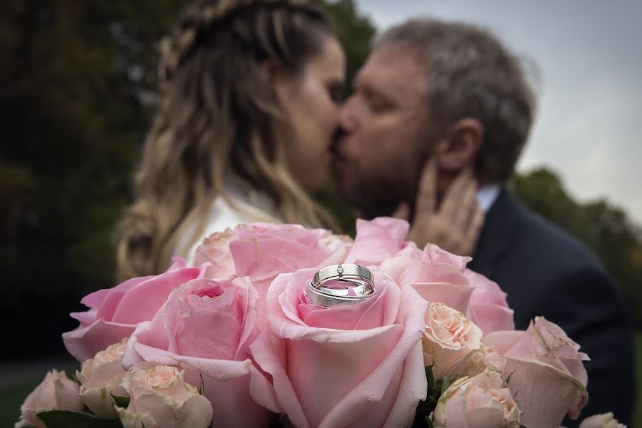 Photographer sa kasal Dániel Sziszik (sziszikzs). Larawan ni 30 Oktubre 2018