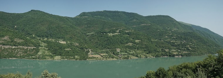 Zhinvali Stausee.