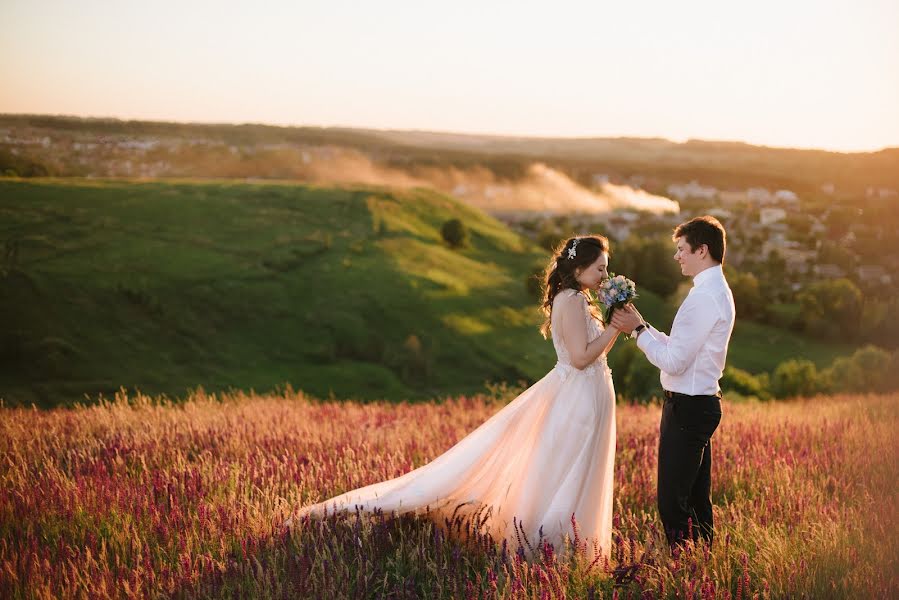 Pulmafotograaf Sergey Galushka (sgfoto). Foto tehtud 4 juuli 2018