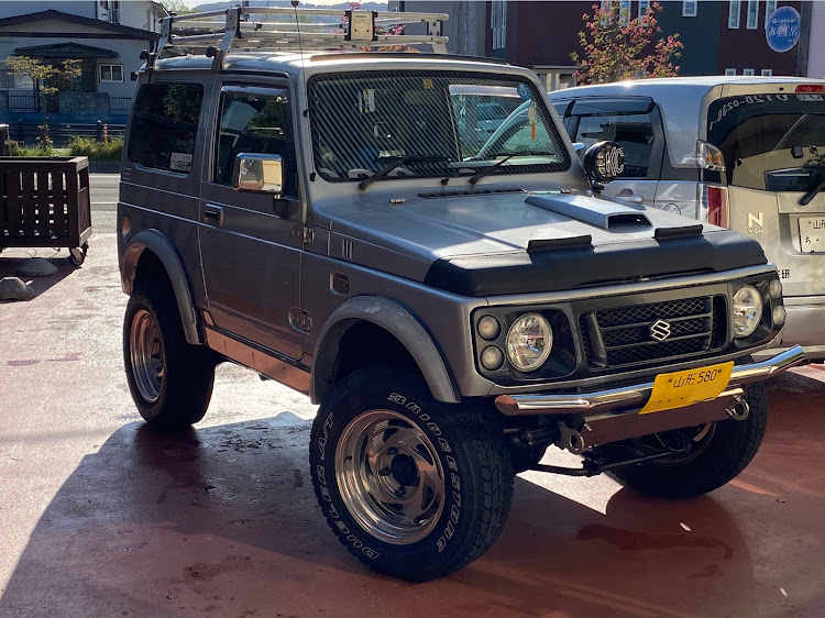 ジムニーのジムニーのある生活・JA 22・ジムニー・DIY・FFヒーターに関するカスタム事例の投稿画像1枚目