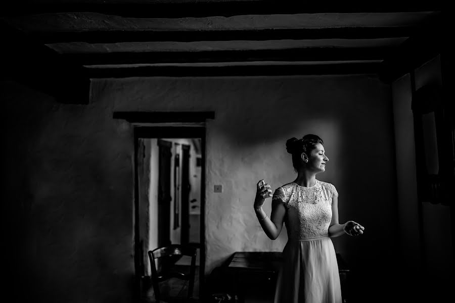 Fotografo di matrimoni Ivan Perez (ivanperezfotogr). Foto del 2 giugno 2017