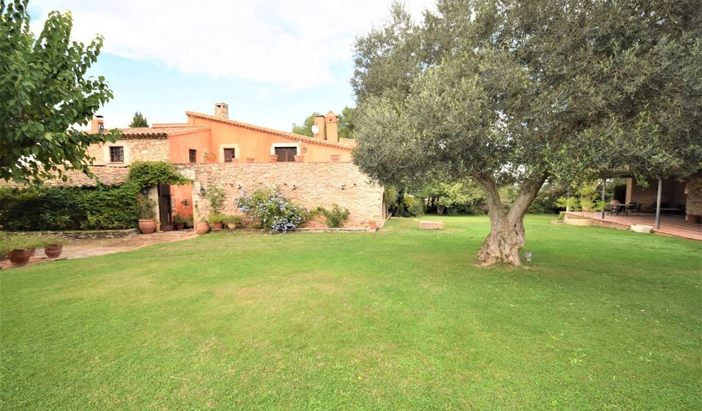 Maison avec terrasse Baix Empordà