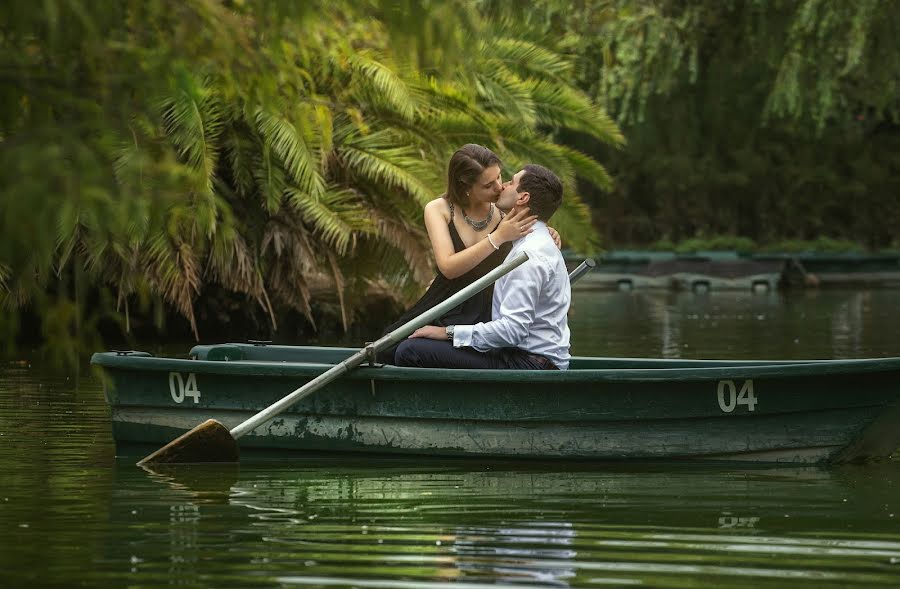 Wedding photographer Vadim Smolyak (dramat). Photo of 23 February 2015