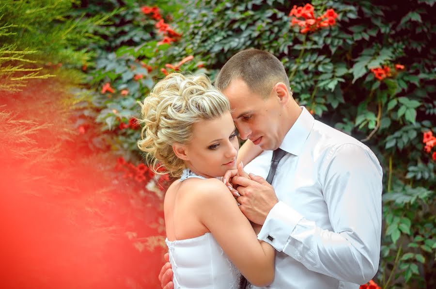 Wedding photographer Liliya Simonova (lilisimo). Photo of 13 July 2014