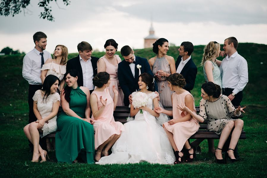 Fotógrafo de casamento Anton Sosnin (basssik). Foto de 8 de fevereiro 2017