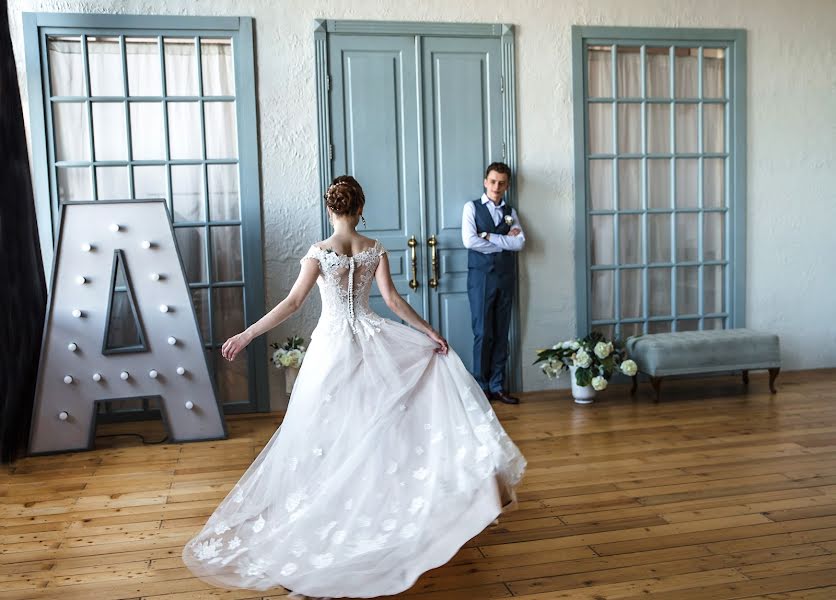 Fotografo di matrimoni Oksana Saveleva (tesattices). Foto del 18 giugno 2019