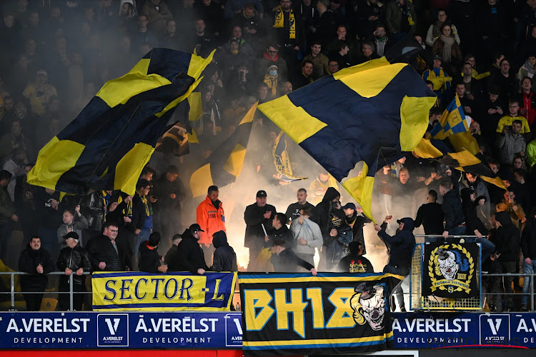 Volg deze middag STVV - RC Genk LIVE: de leider mag zich aan zéér warm onthaal verwachten in derby op Stayen