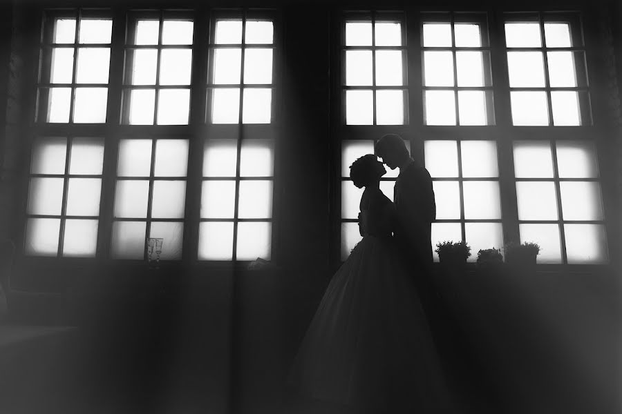 Fotografo di matrimoni Ekaterina Terzi (terzi). Foto del 11 marzo 2014