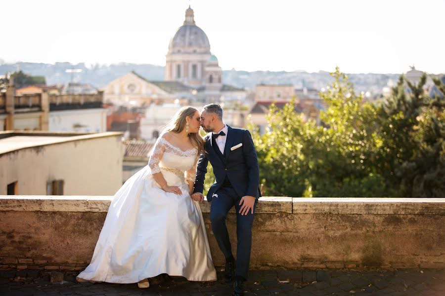 Fotógrafo de bodas Kostis Karanikolas (photogramma). Foto del 7 de febrero 2019