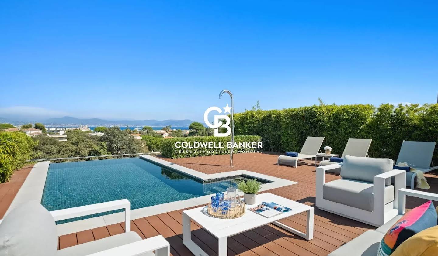 Apartment with terrace and pool Antibes