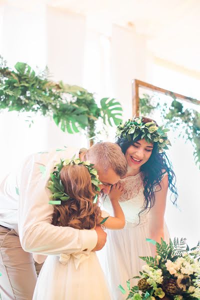 Fotógrafo de casamento Yana Shac (yanashats). Foto de 16 de maio 2016