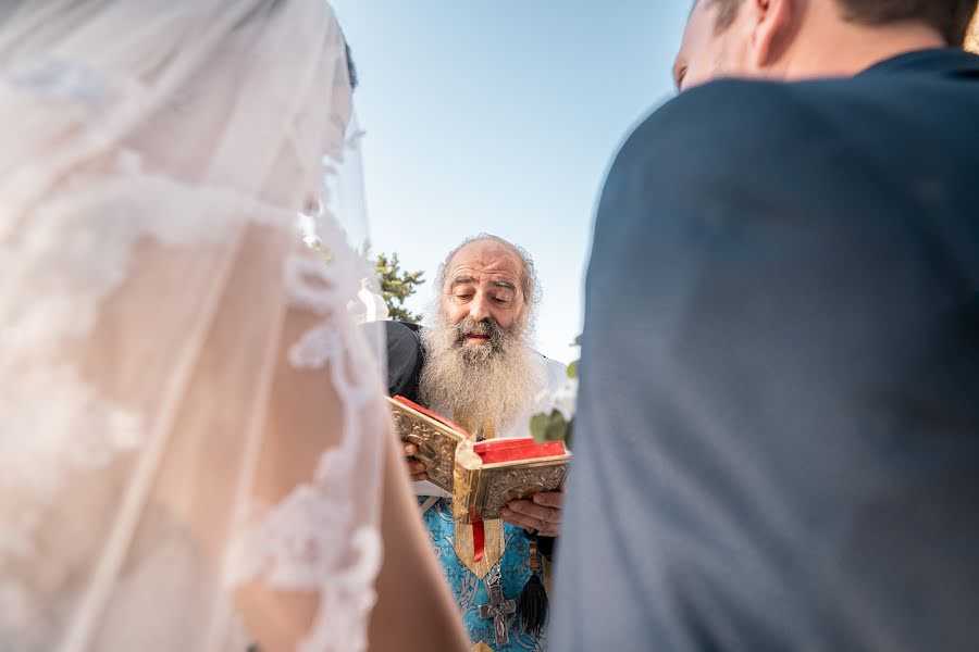 Fotógrafo de bodas Aris Kostemyakis (aristaphoto). Foto del 7 de noviembre 2023