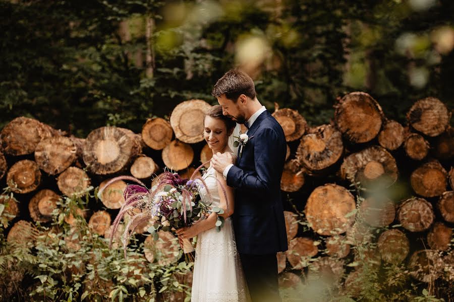 Fotógrafo de casamento Natalja Felger (lovedia). Foto de 5 de outubro 2020