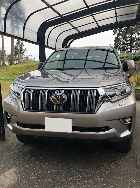 ランドクルーザープラドのアバンギャルドブロンズメタリック・150プラド・洗車・プラドライフ・花粉症に関するカスタム事例の投稿画像1枚目