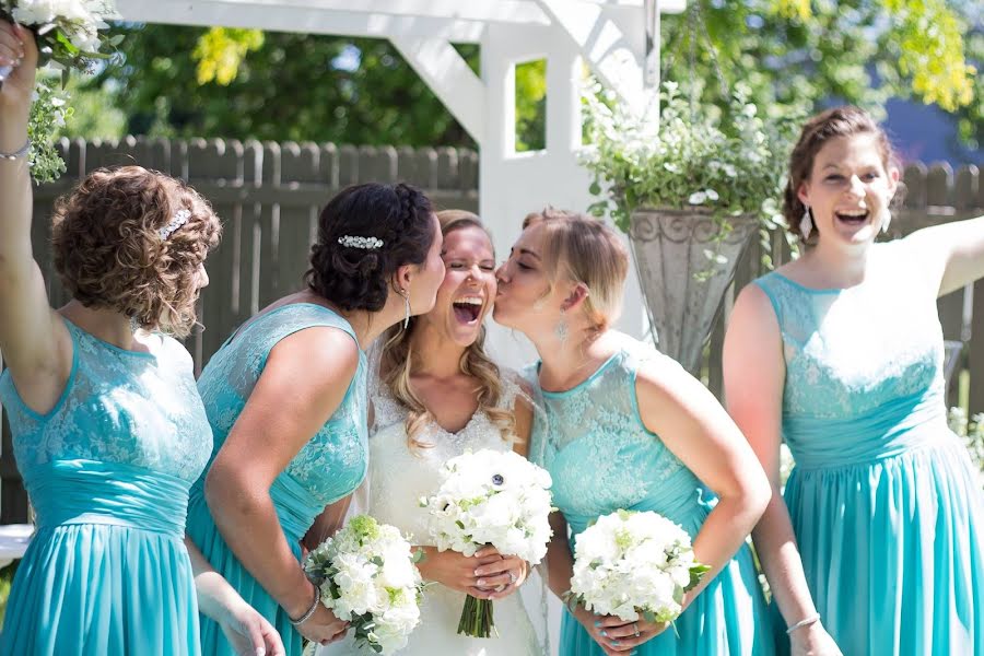 Fotógrafo de casamento Jenevieve Buckley (jenevievebuckley). Foto de 9 de setembro 2019