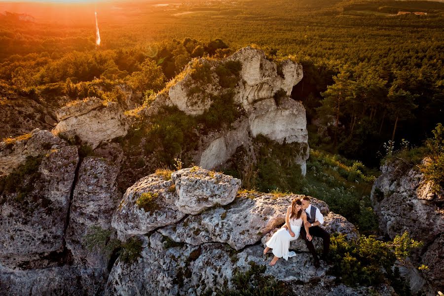 婚禮攝影師Marcin Czajkowski（fotoczajkowski）。2022 7月20日的照片