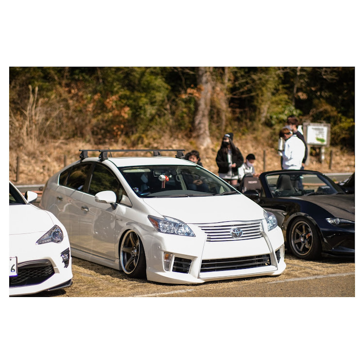 プリウスのOnlystyle・チビ鬼・work・emotionに関するカスタム事例の投稿画像1枚目