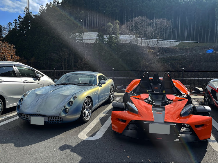 クロスボウのKTM・スポーツカー・ライトウエイトスポーツ・ツーリング・ジネッタに関するカスタム事例の投稿画像1枚目