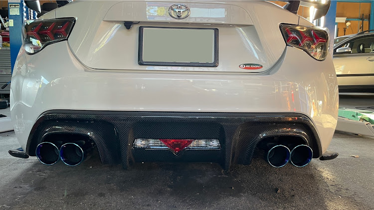 86の86BRZ・チャージスピード・シルクブレイズ・エアロ取付に関するカスタム事例の投稿画像5枚目