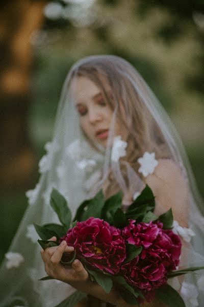 Wedding photographer Yuliya Sergeeva (kle0). Photo of 16 June 2020