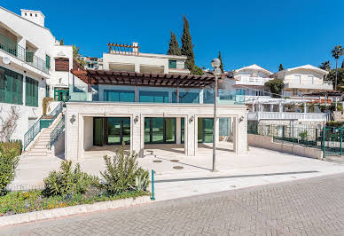 Apartment with terrace 10