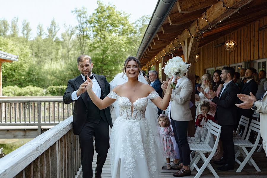 Jurufoto perkahwinan Vitaliy Kokh (vitalijkoch). Foto pada 12 Jun 2023