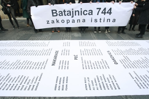 Akcija nevladinih organizacija 'Batanjica 744: Zakopana istina' održana u Beogradu