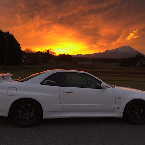 スカイライン GT-R R34