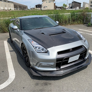 NISSAN GT-R R35