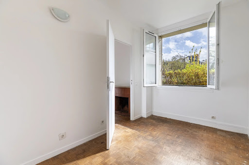 Apartment 3