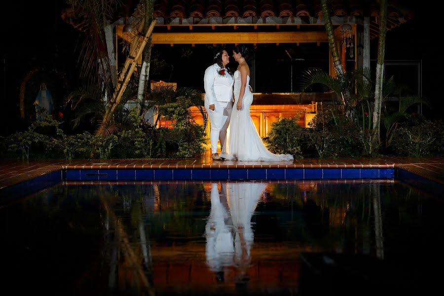 Fotógrafo de casamento Alex Piedrahita (alexpiedrahita). Foto de 6 de fevereiro 2019