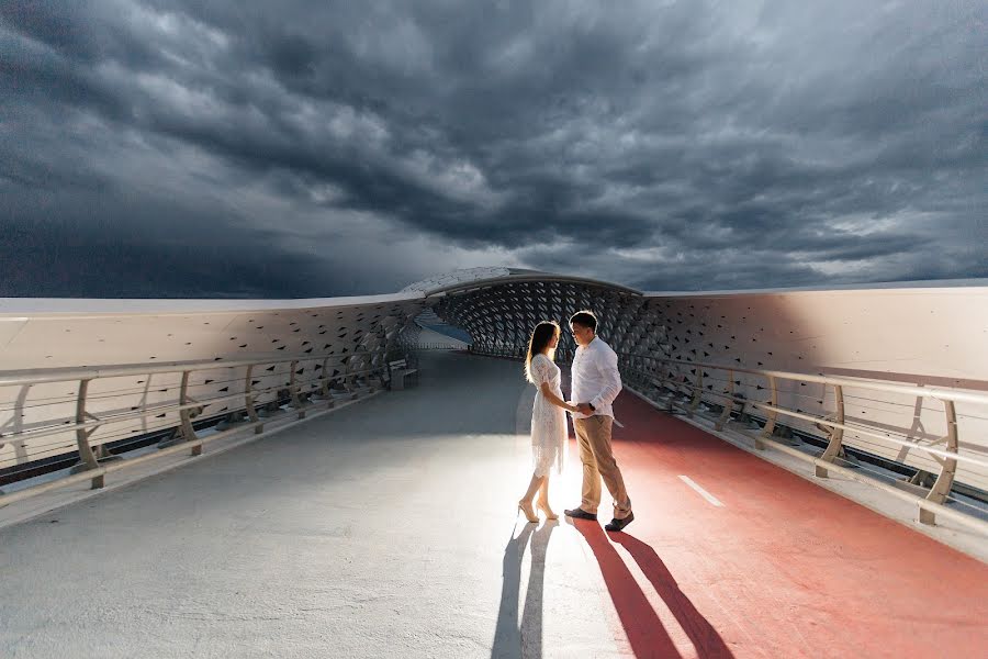 Fotógrafo de casamento Amanbol Esimkhan (amanbolast). Foto de 24 de agosto 2018