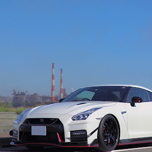 NISSAN GT-R R35