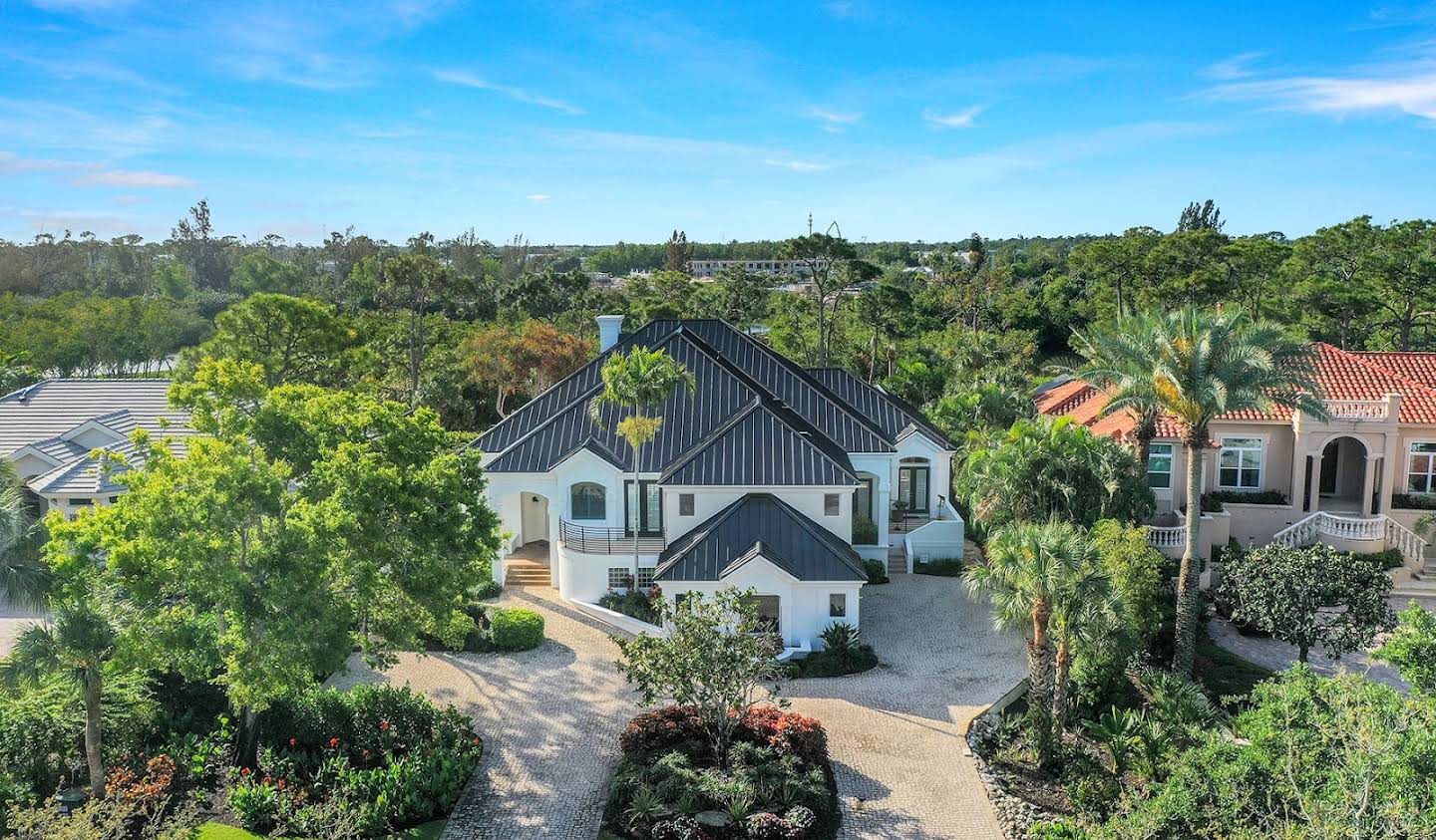 House with pool Bonita Springs