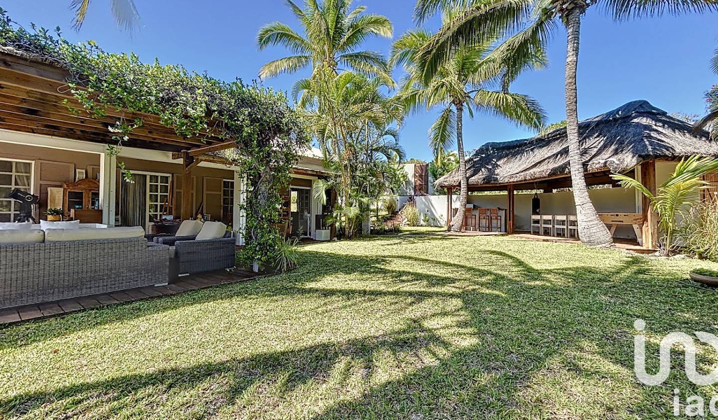 Maison avec piscine et terrasse La saline les bains