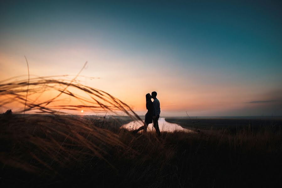 Photographe de mariage Yuriy Sushkov (hors). Photo du 25 septembre 2014