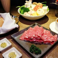 艾朋牛排餐酒館 À POINT STEAK & BAR